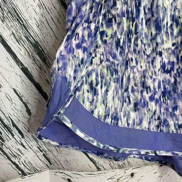 Athleta high-rise mesh racer run 3" short. Size Small EUC - Picture 3 of 8